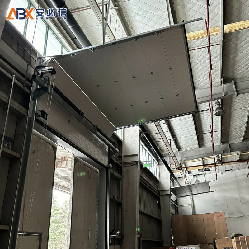 通化市翻板滑升门
